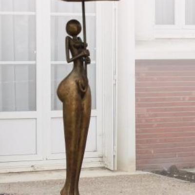 Dame à l'ombrelle