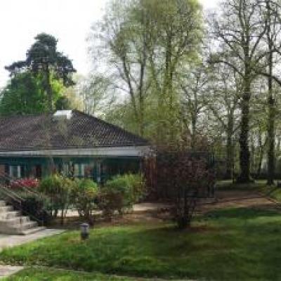 arrière maison de retraite